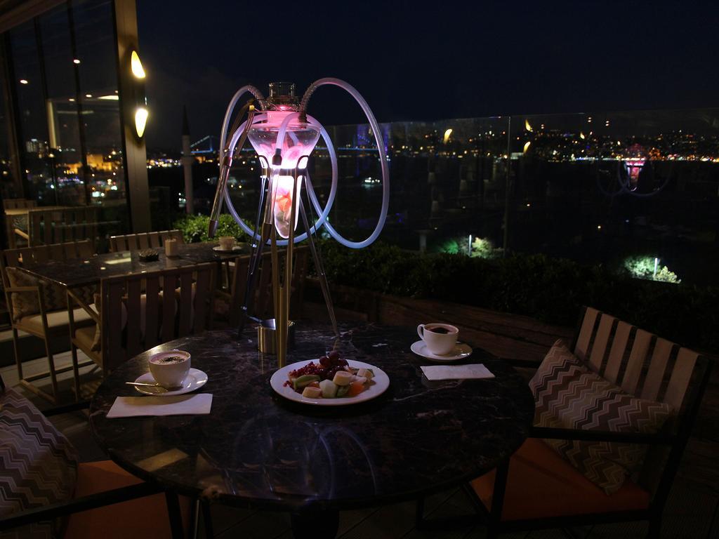 Zimmer Bosphorus Hotel Стамбул Экстерьер фото