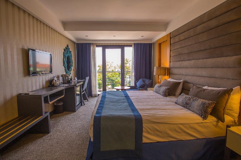 Zimmer Bosphorus Hotel Стамбул Экстерьер фото